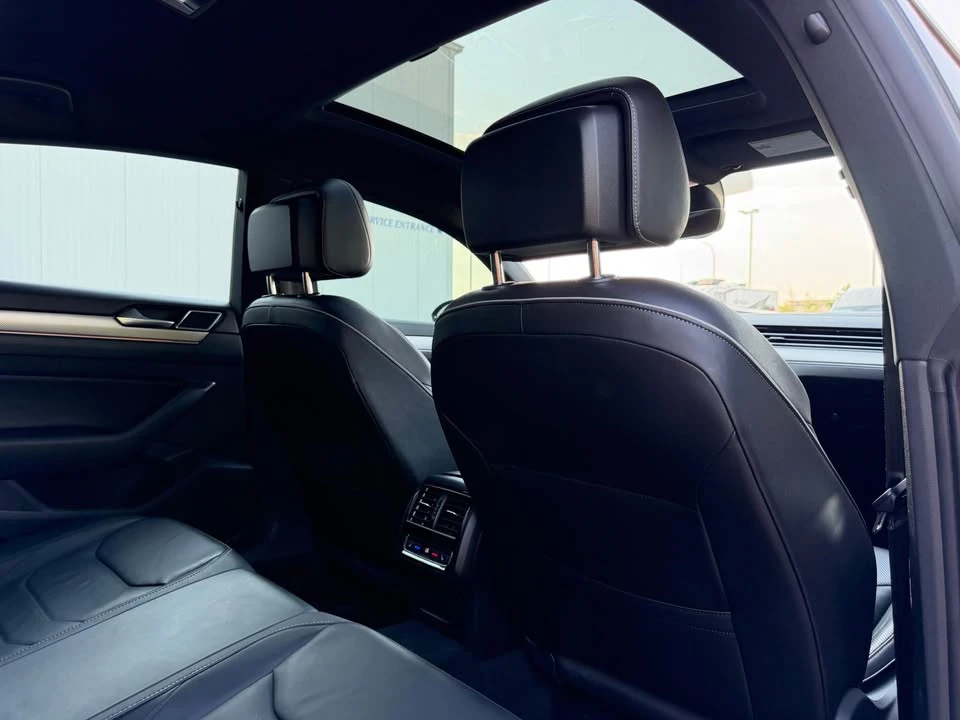 2019 Volkswagen Arteon - Image 17 of 19