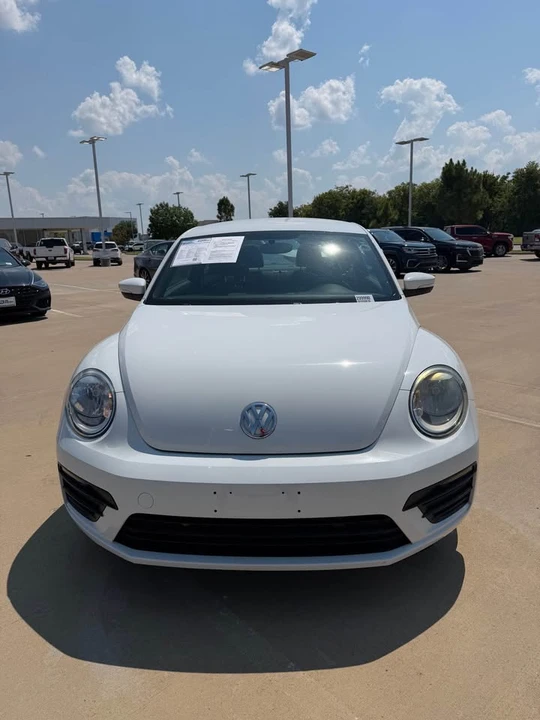 2019 Volkswagen A5 Beetle - Image 2 of 13