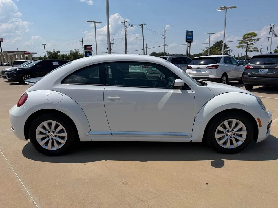 2019 Volkswagen A5 Beetle - Image 8 of 13