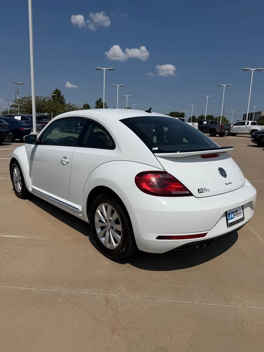 2019 Volkswagen A5 Beetle - Image 6 of 13