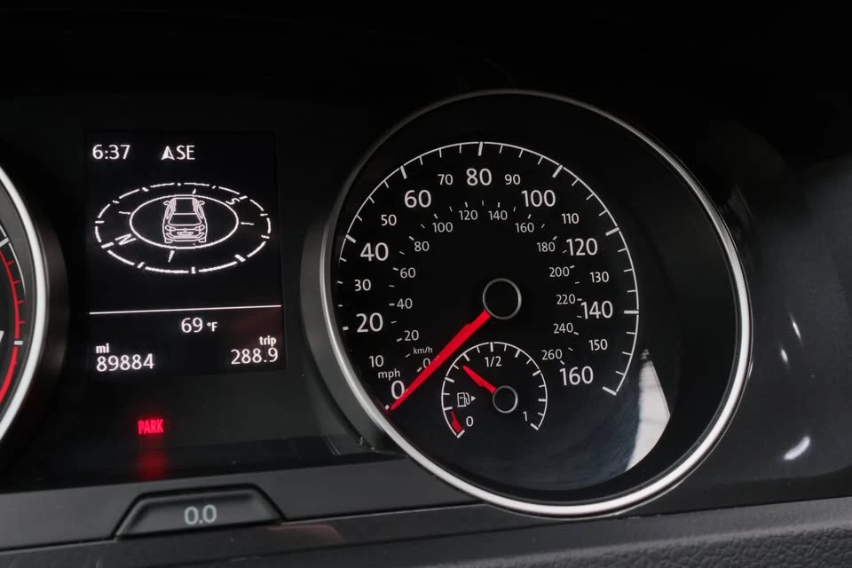 2019 Volkswagen Golf Mk7 - Image 11 of 20