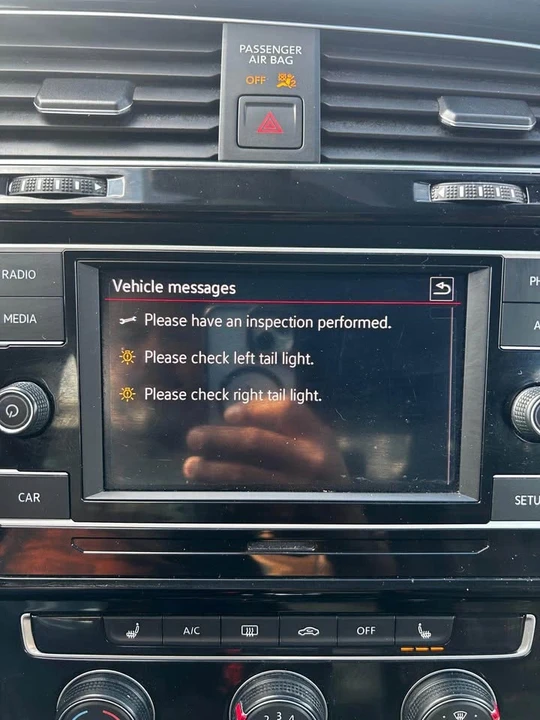 2019 Volkswagen GTI Mk7 - Image 9 of 14