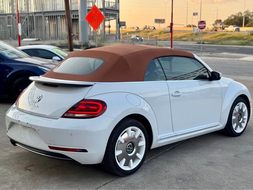 2019 Volkswagen A5 Beetle - Image 5 of 15