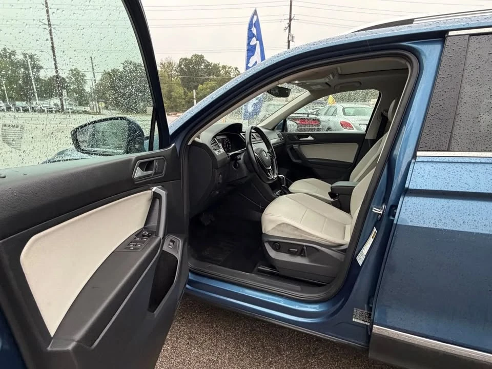 2019 Volkswagen Tiguan - Image 9 of 20