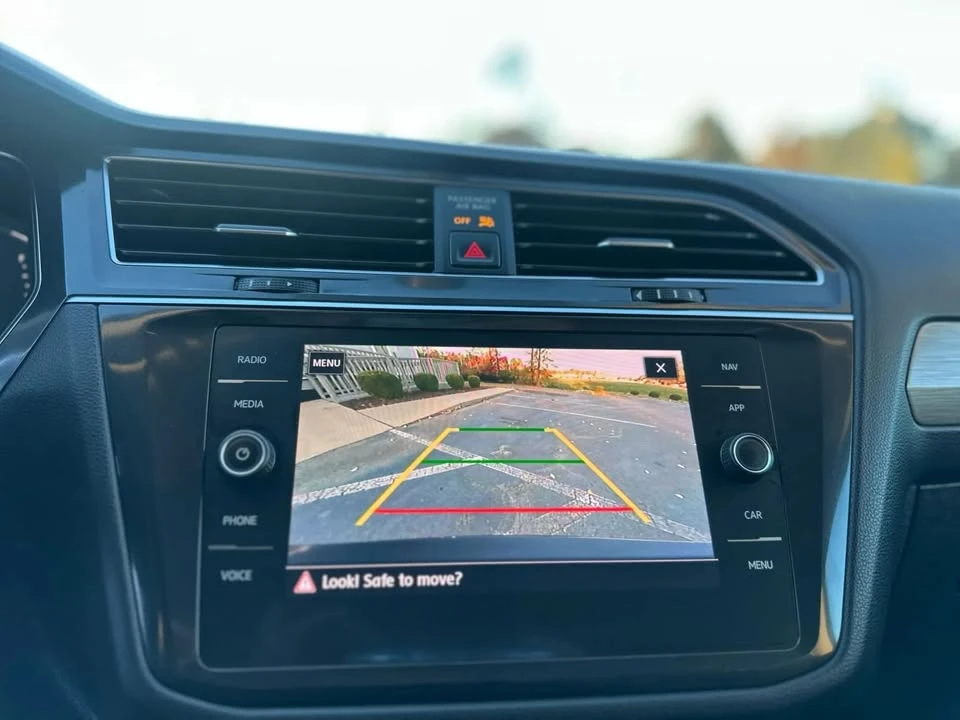 2019 Volkswagen Tiguan - Image 18 of 20