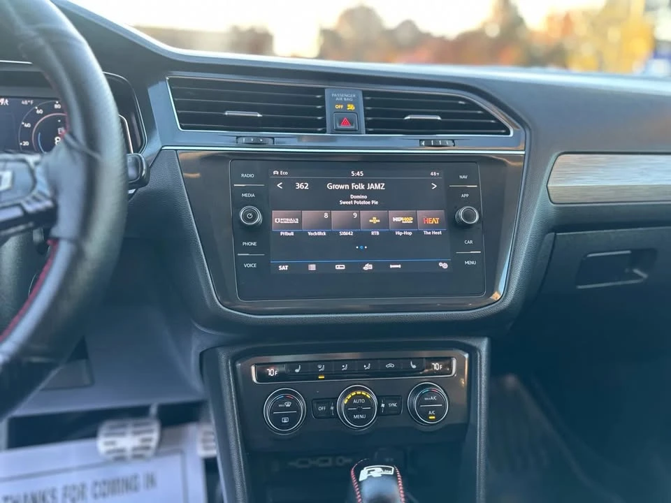 2019 Volkswagen Tiguan - Image 14 of 20