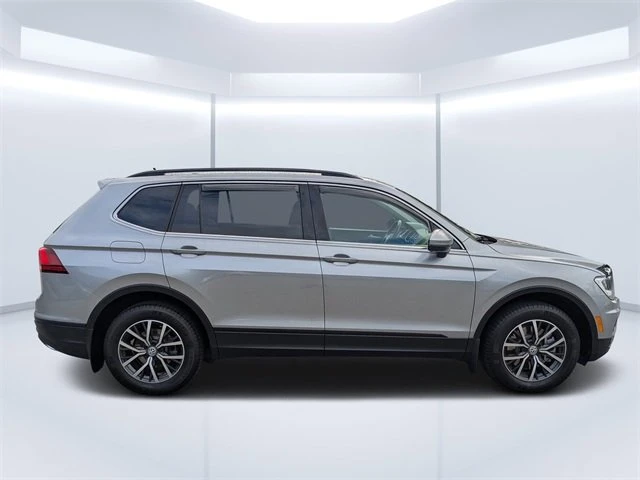2019 Volkswagen Tiguan - Image 2 of 12