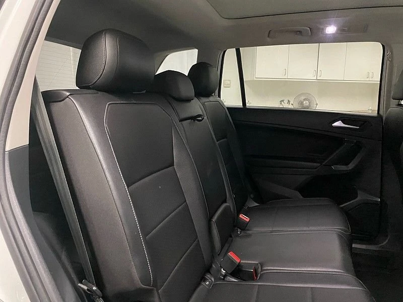 2019 Volkswagen Tiguan - Image 16 of 20
