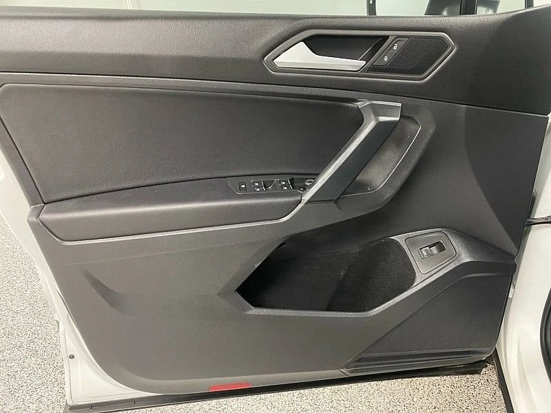 2019 Volkswagen Tiguan - Image 12 of 20