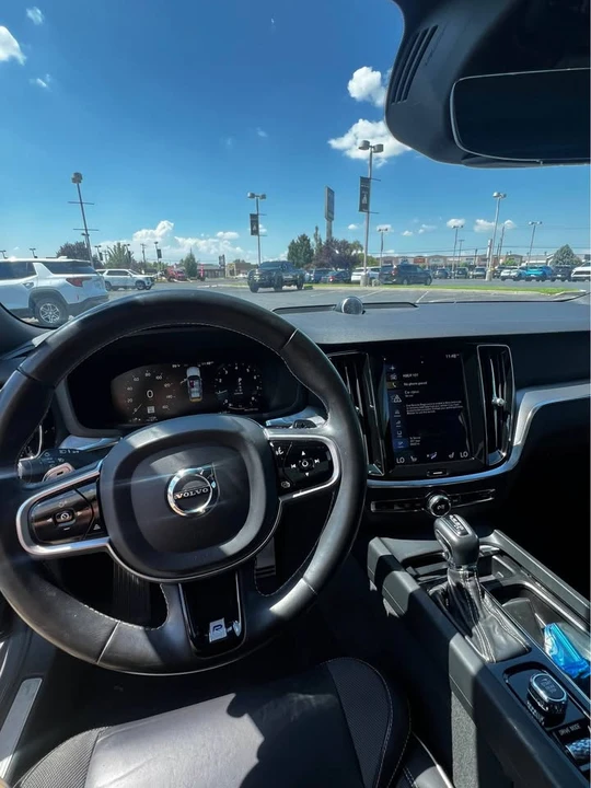 2019 Volvo S60 3rd Gen - Image 5 of 6