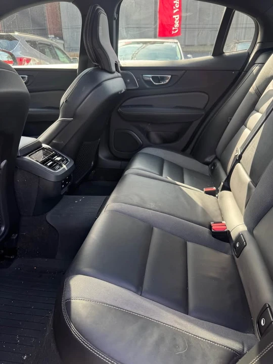 2019 Volvo S60 3rd Gen - Image 7 of 9