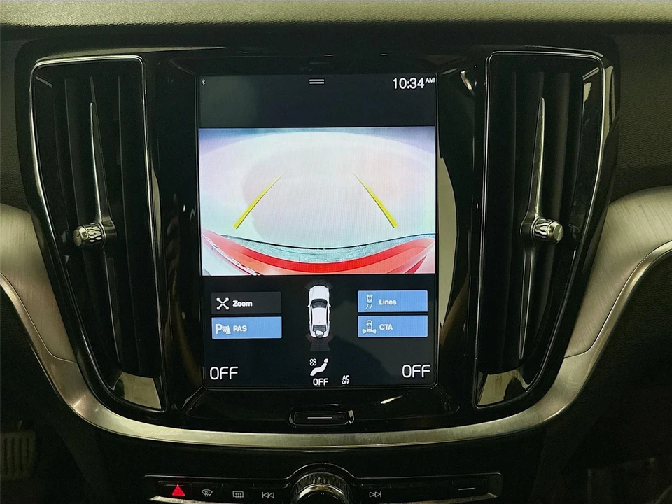 2019 Volvo - Image 12 of 31