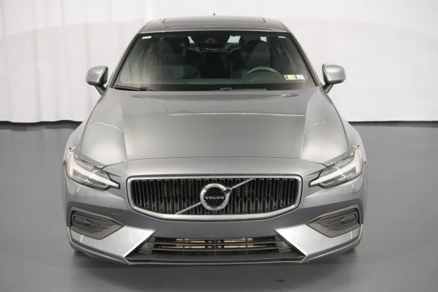 2019 Volvo - Image 4 of 31