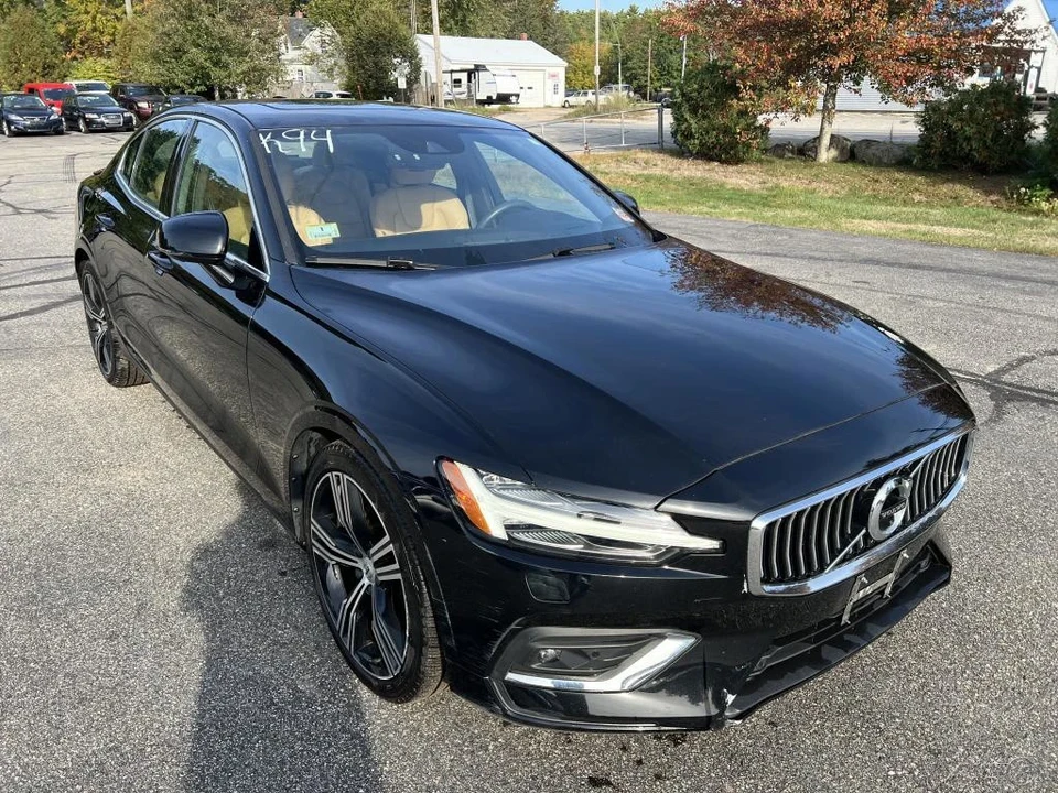 2019 Volvo S60 3rd Gen - Image 10 of 12