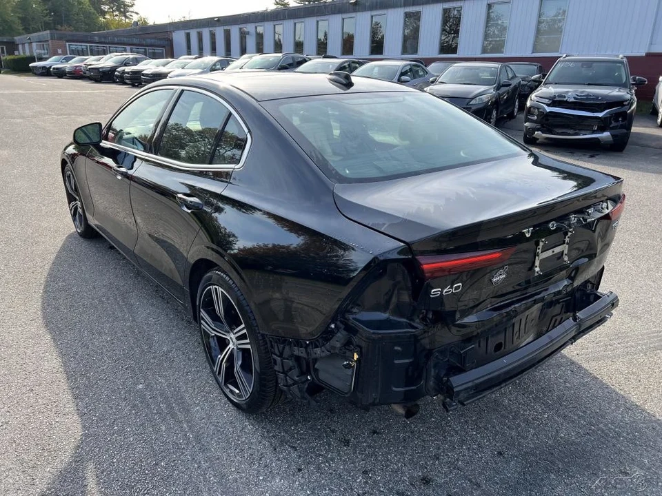2019 Volvo S60 3rd Gen - Image 8 of 12