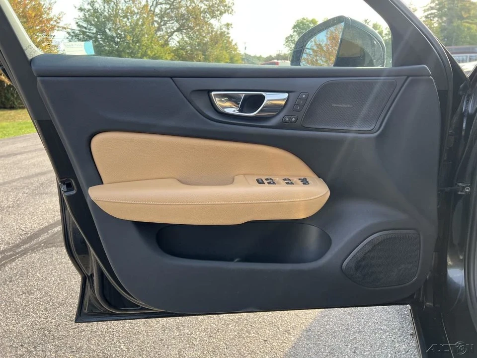 2019 Volvo S60 3rd Gen - Image 12 of 12