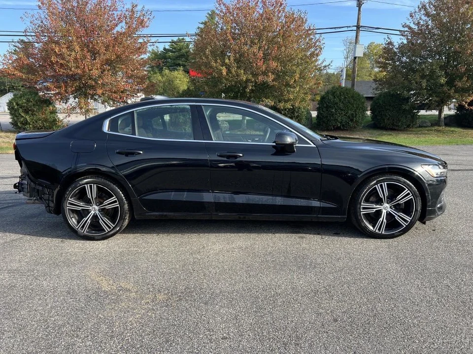 2019 Volvo S60 3rd Gen - Image 2 of 12