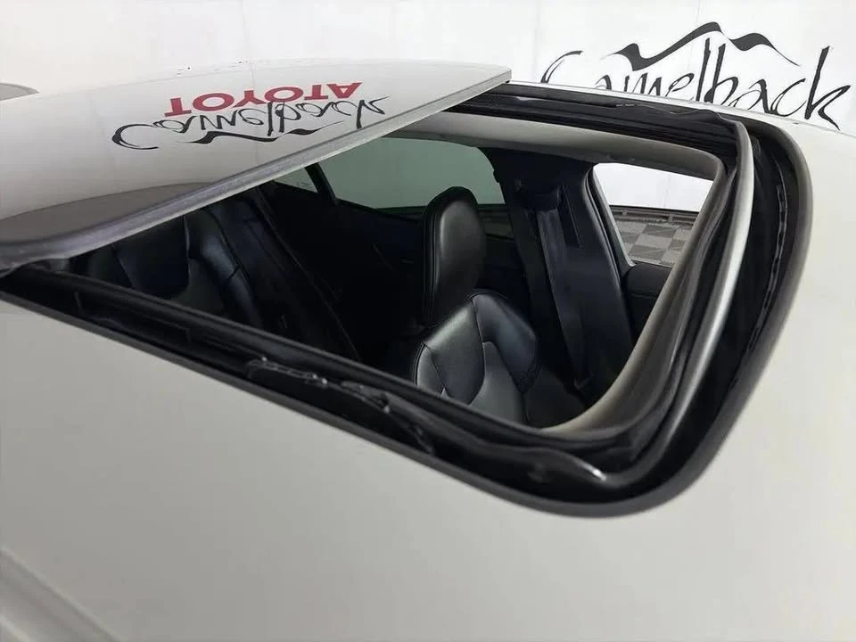 2019 Volvo S60 3rd Gen - Image 11 of 20