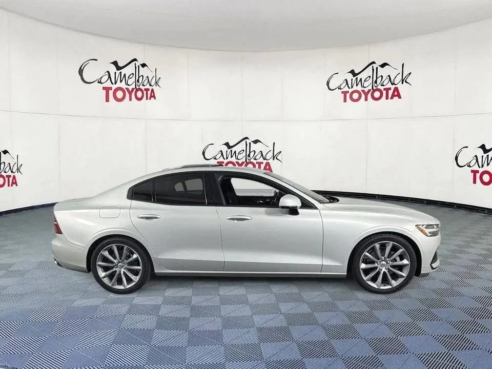 2019 Volvo S60 3rd Gen - Image 9 of 20