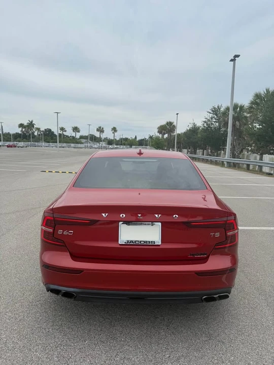 2019 Volvo S60 3rd Gen - Image 7 of 14