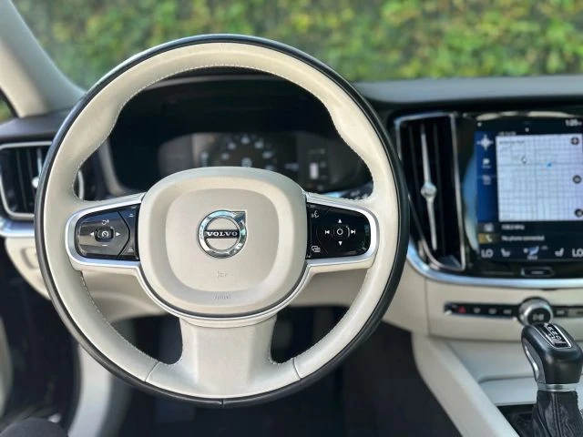 2019 Volvo S60 3rd Gen - Image 18 of 21