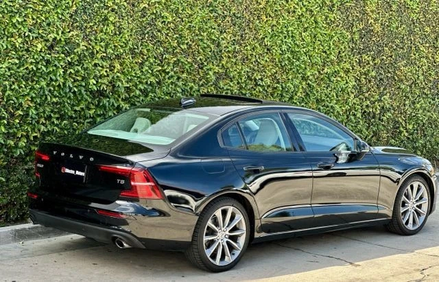 2019 Volvo S60 3rd Gen - Image 14 of 21