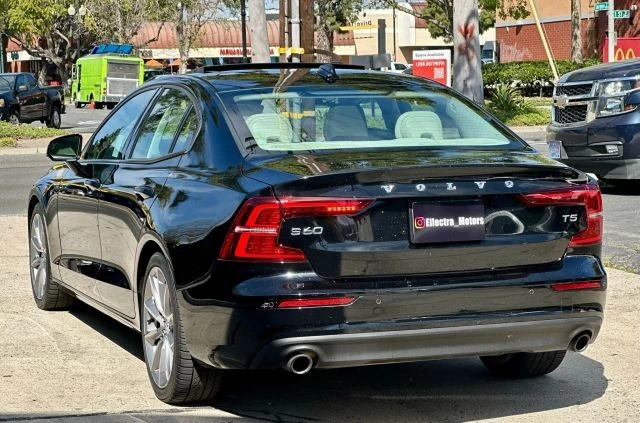 2019 Volvo S60 3rd Gen - Image 6 of 21