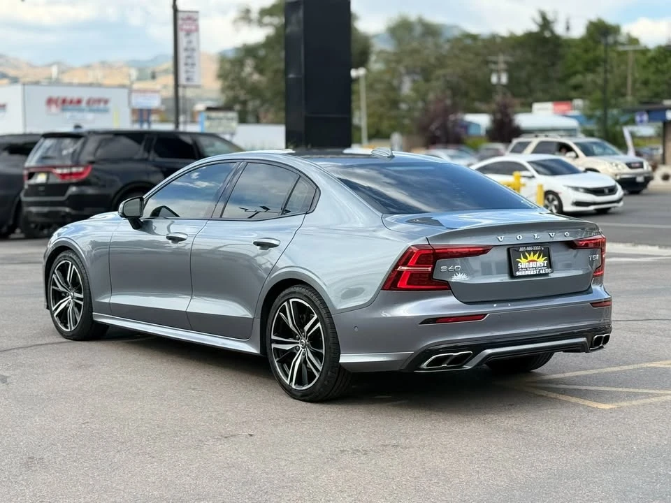 2019 Volvo S60 3rd Gen - Image 2 of 11