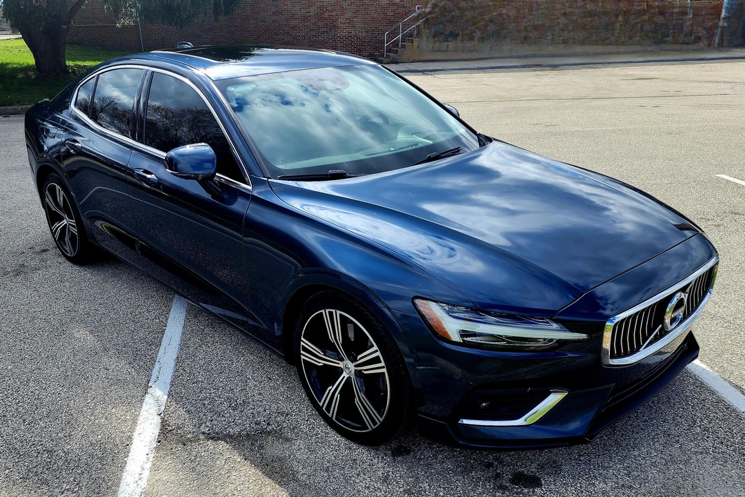 2019 Volvo S60 3rd Gen - Image 3 of 31
