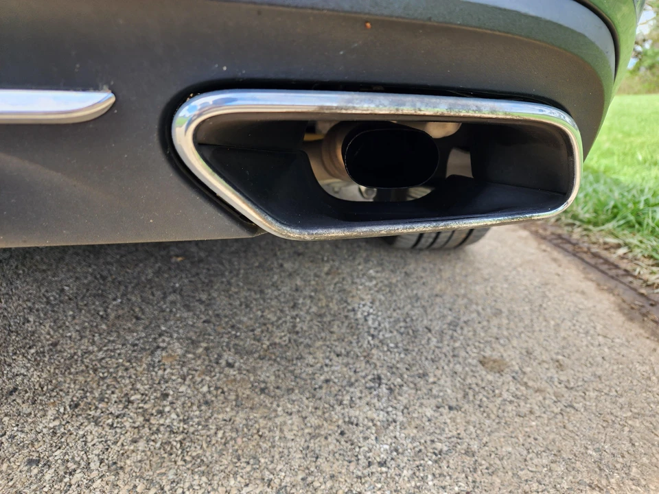 2019 Volvo S60 3rd Gen - Image 18 of 31