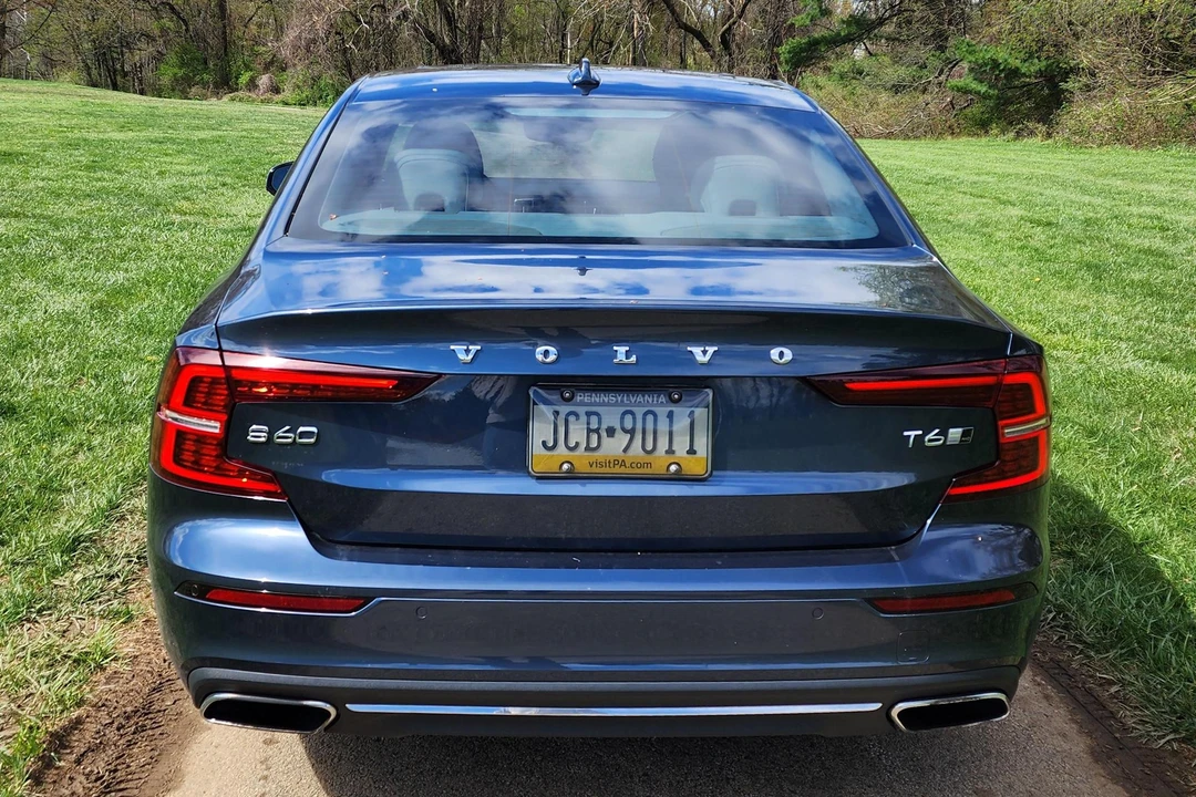 2019 Volvo S60 3rd Gen - Image 5 of 31