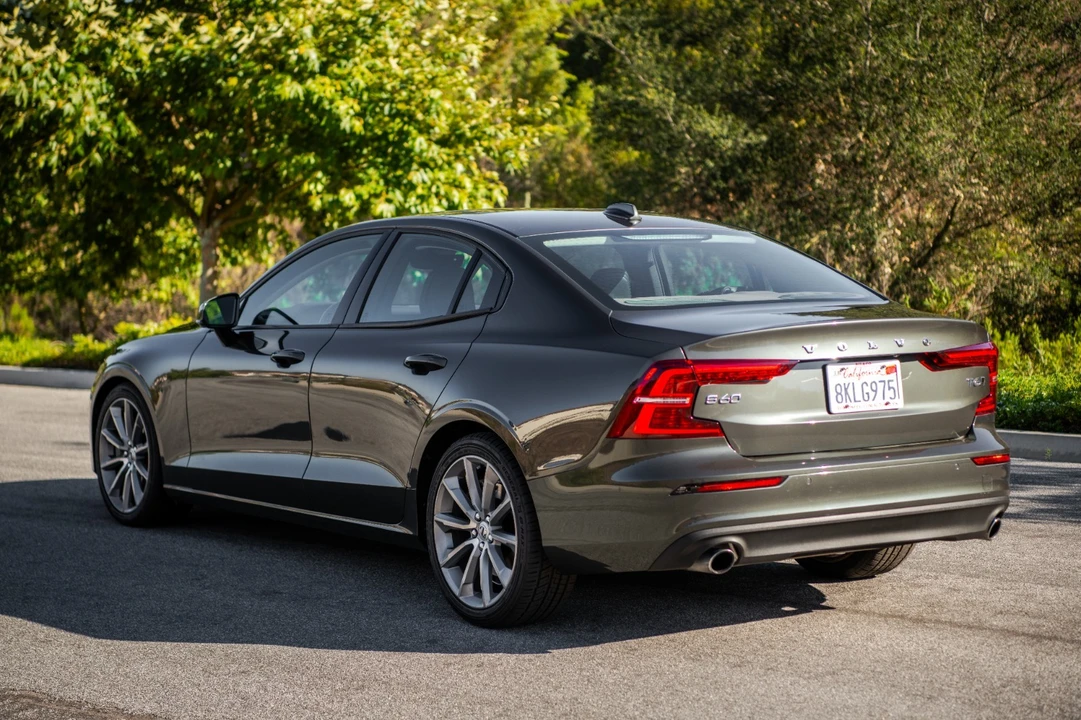 2019 Volvo S60 3rd Gen - Image 7 of 24