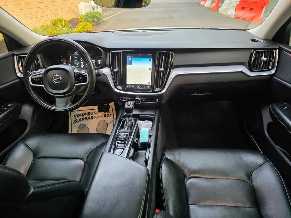 2019 Volvo S60 3rd Gen - Image 23 of 31