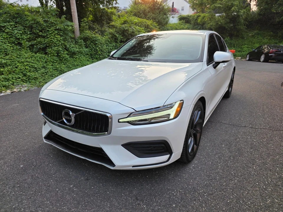 2019 Volvo S60 3rd Gen - Image 4 of 31