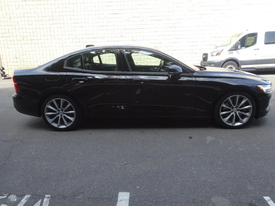 2019 Volvo S60 3rd Gen - Image 5 of 31