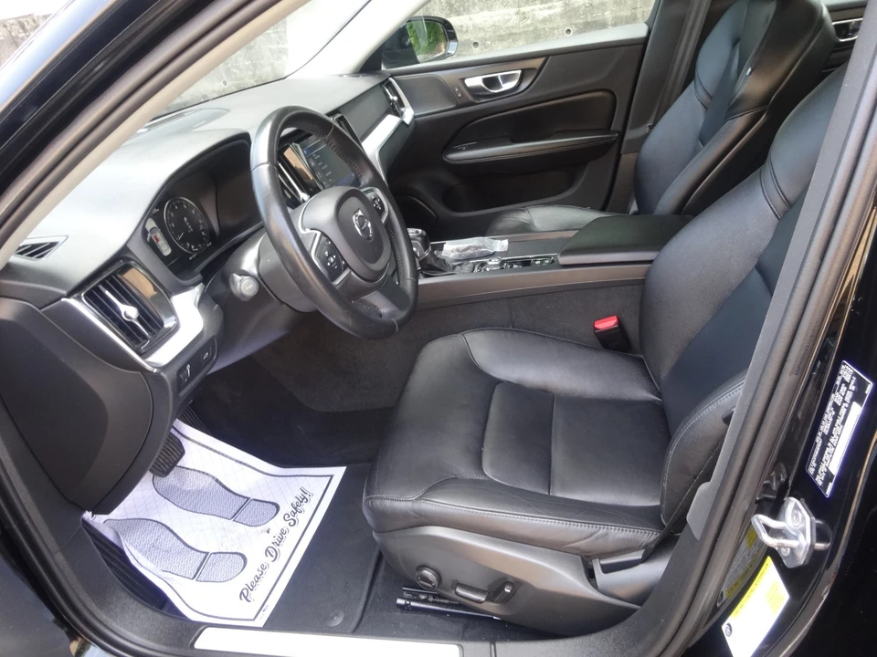 2019 Volvo S60 3rd Gen - Image 25 of 31