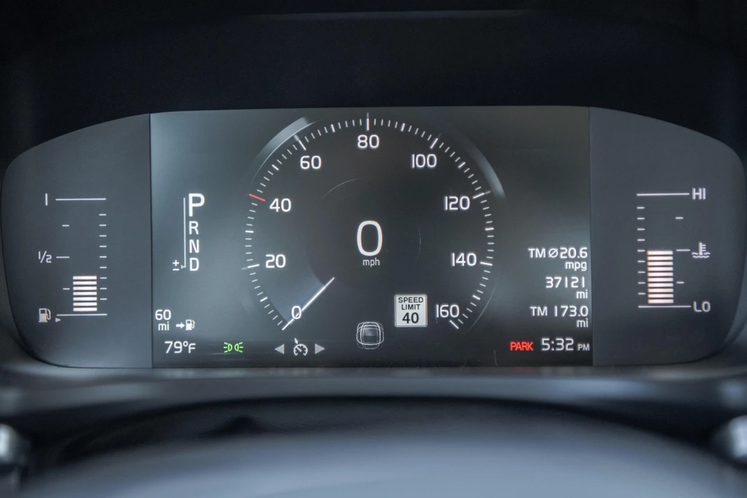 2019 Volvo S60 3rd Gen - Image 31 of 31