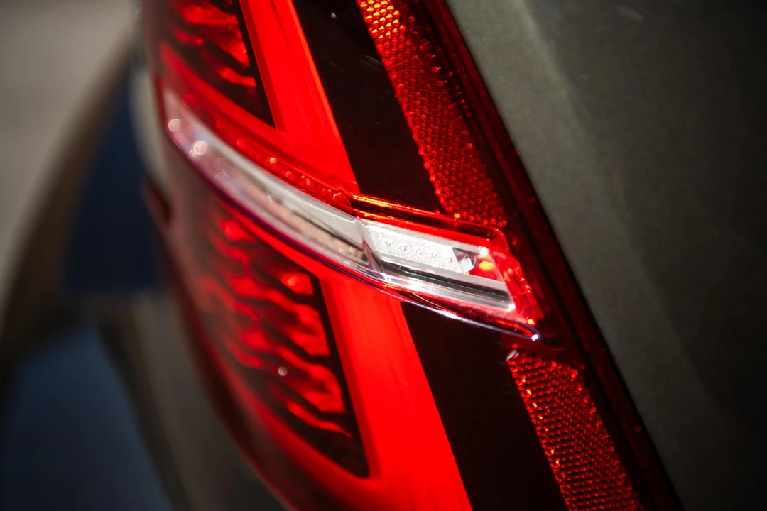 2019 Volvo S60 3rd Gen - Image 21 of 31