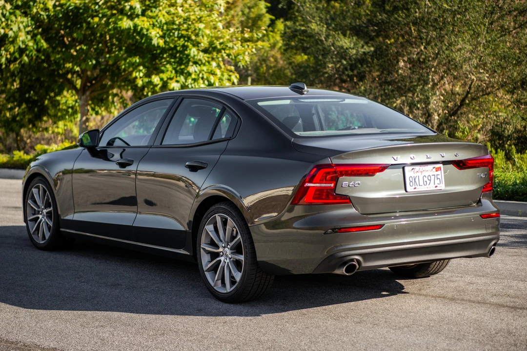 2019 Volvo S60 3rd Gen - Image 4 of 31