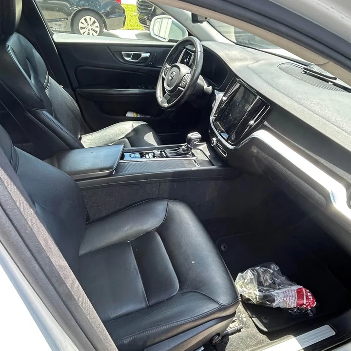 2019 Volvo S60 3rd Gen - Image 6 of 20