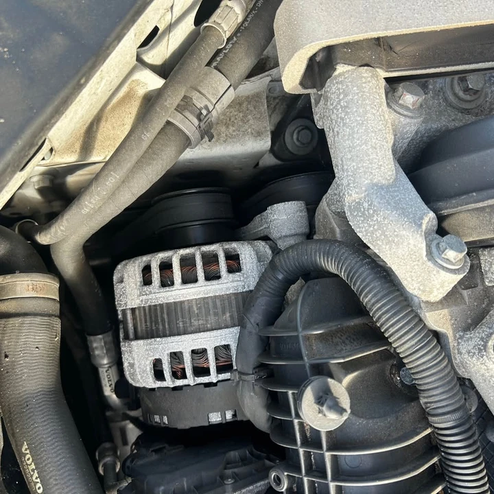 2019 Volvo S60 3rd Gen - Image 17 of 20