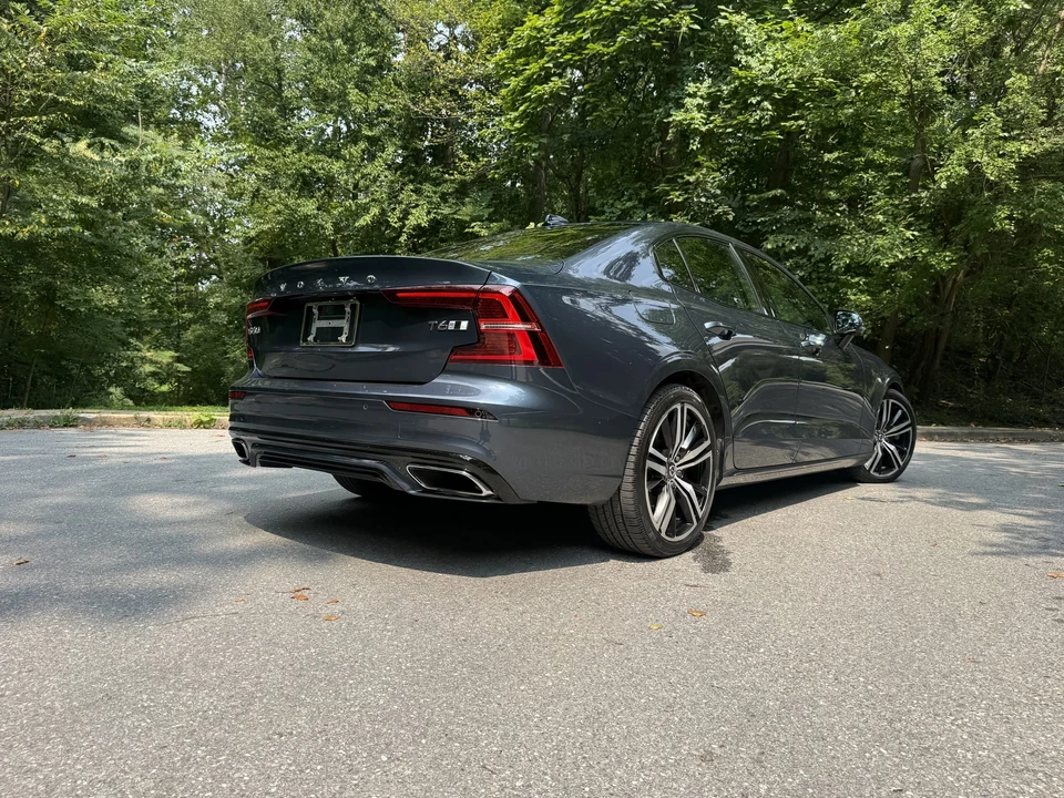 2019 Volvo S60 3rd Gen - Image 21 of 31