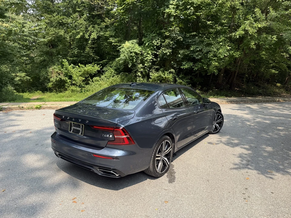 2019 Volvo S60 3rd Gen - Image 20 of 31