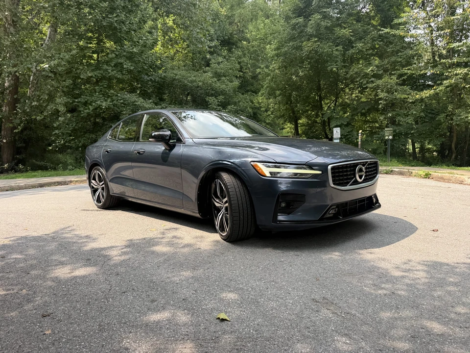 2019 Volvo S60 3rd Gen - Image 12 of 31