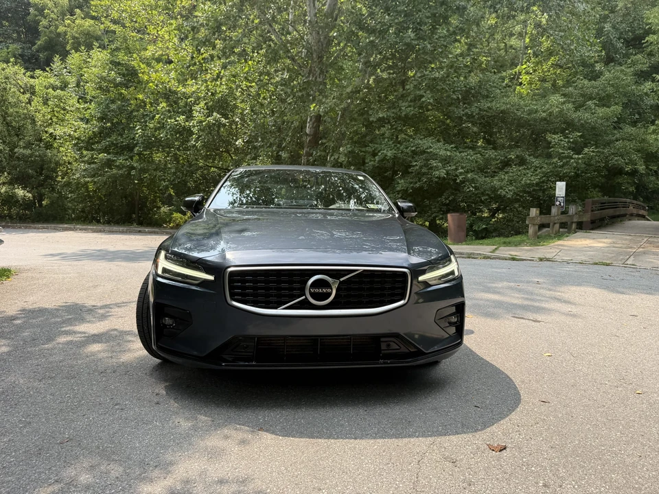 2019 Volvo S60 3rd Gen - Image 8 of 31