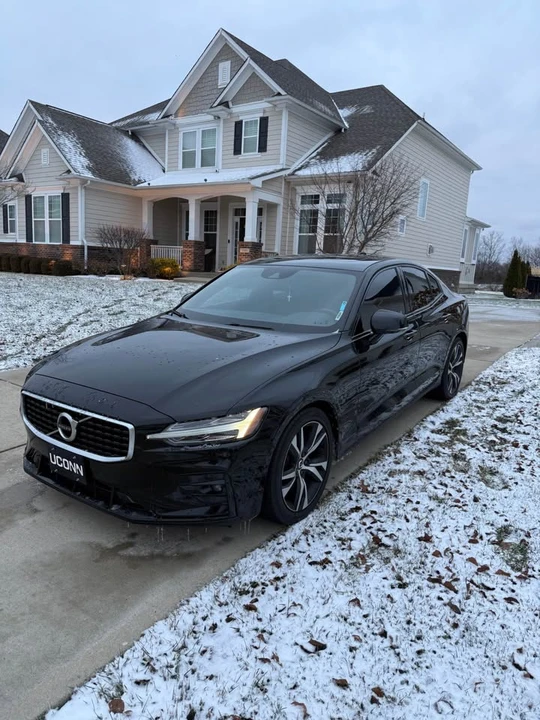 2019 Volvo S60 3rd Gen - Image 2 of 20