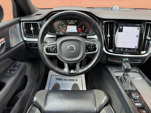 2019 Volvo - Image 29 of 31