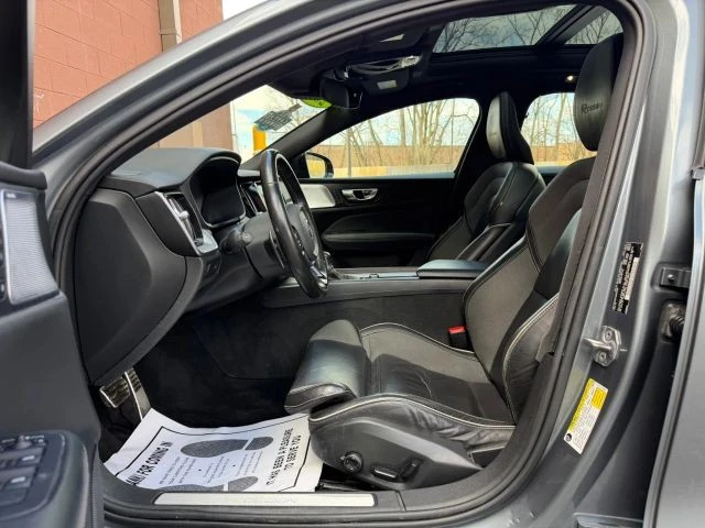 2019 Volvo S60 3rd Gen - Image 16 of 21