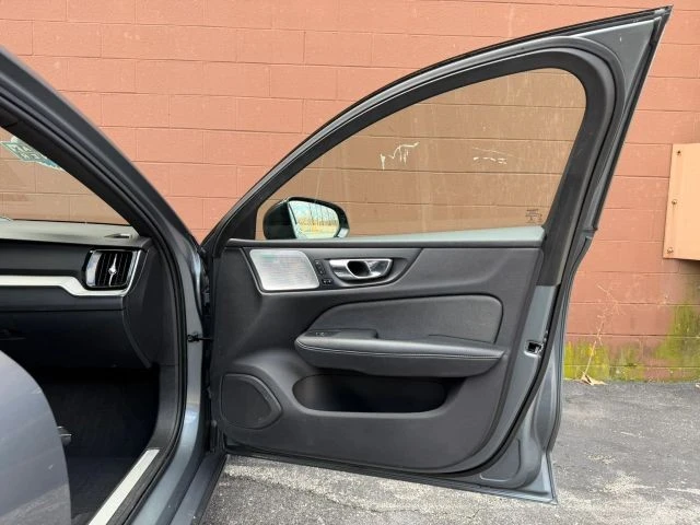 2019 Volvo S60 3rd Gen - Image 21 of 21