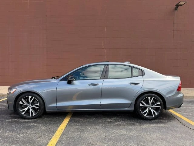 2019 Volvo S60 3rd Gen - Image 14 of 21